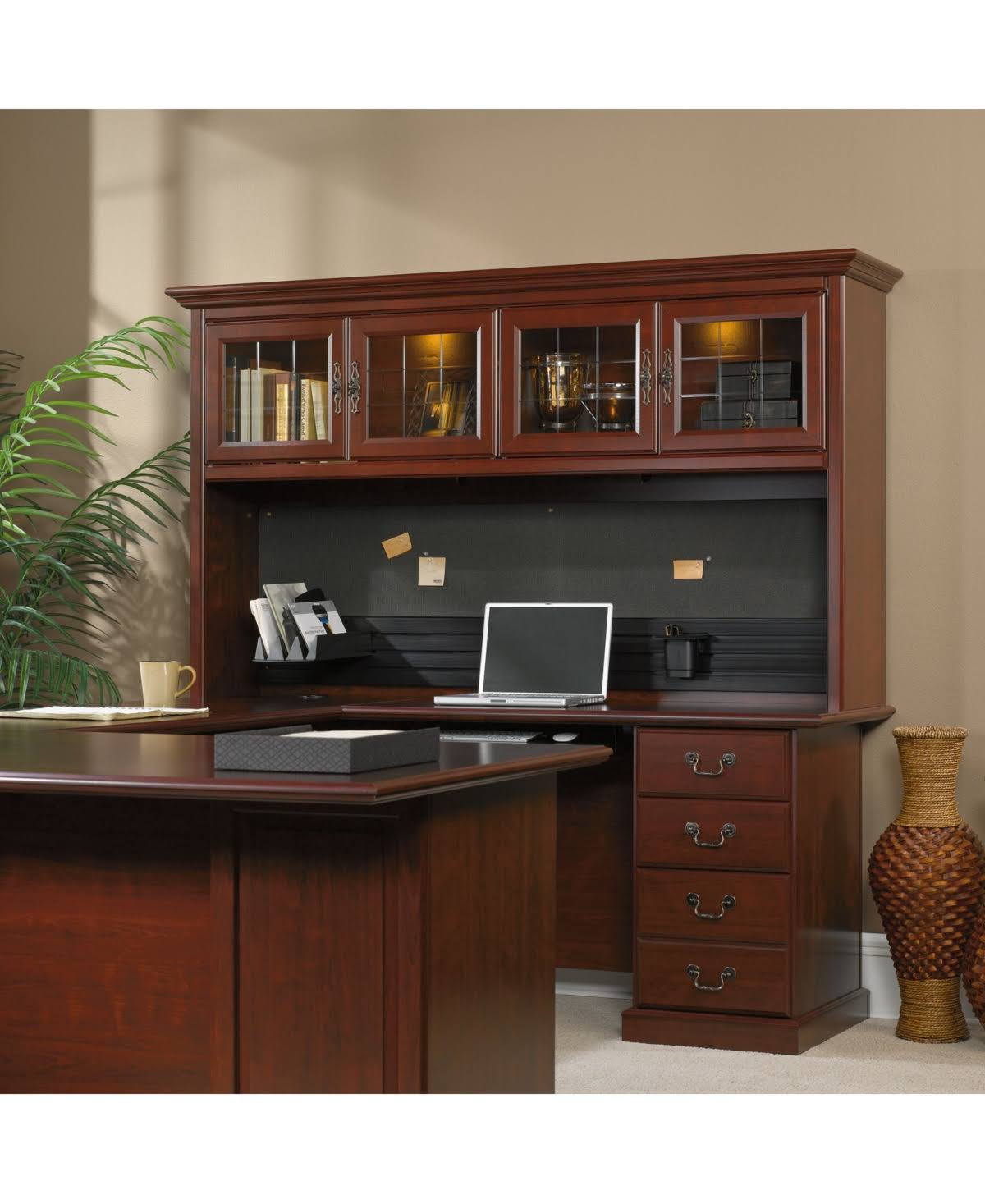 Classic Cherry Hutch Z5936