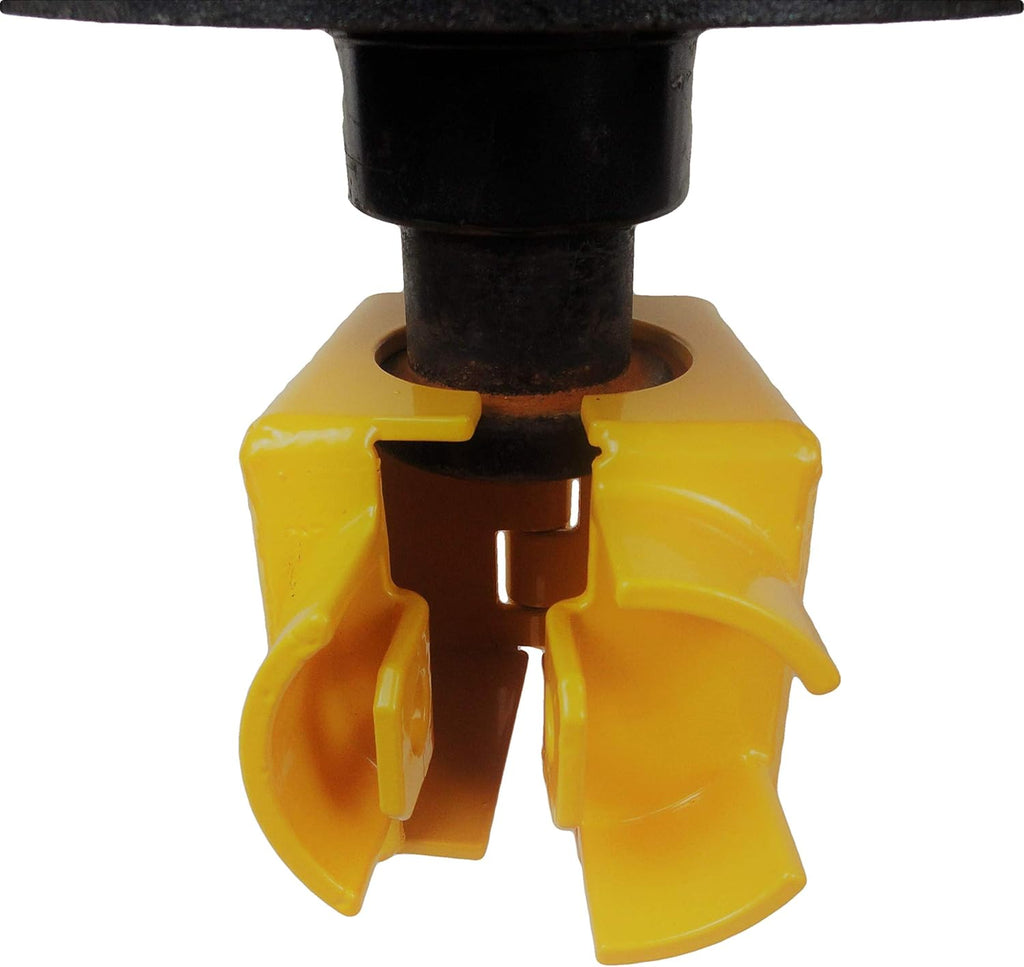 Kingpin lock with Cobra-Sidewinder puck lock F24564