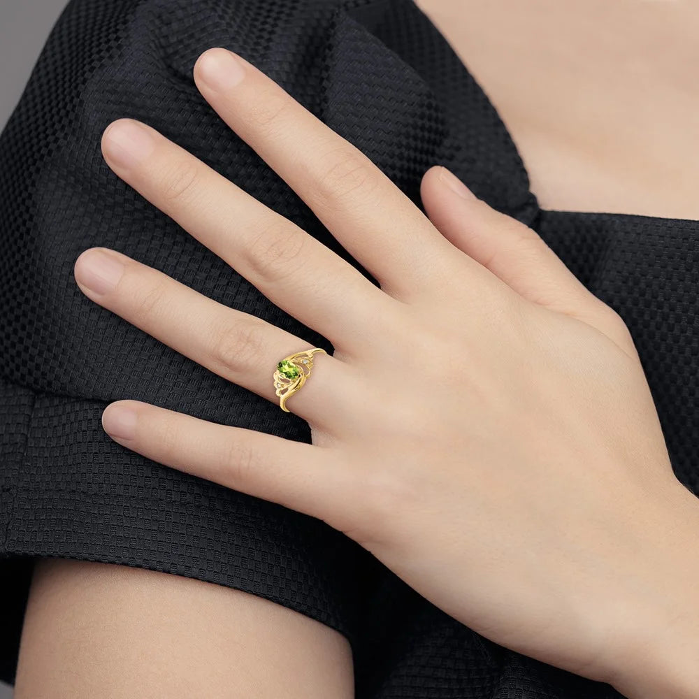 Oval Peridot Diamond Ring X5803