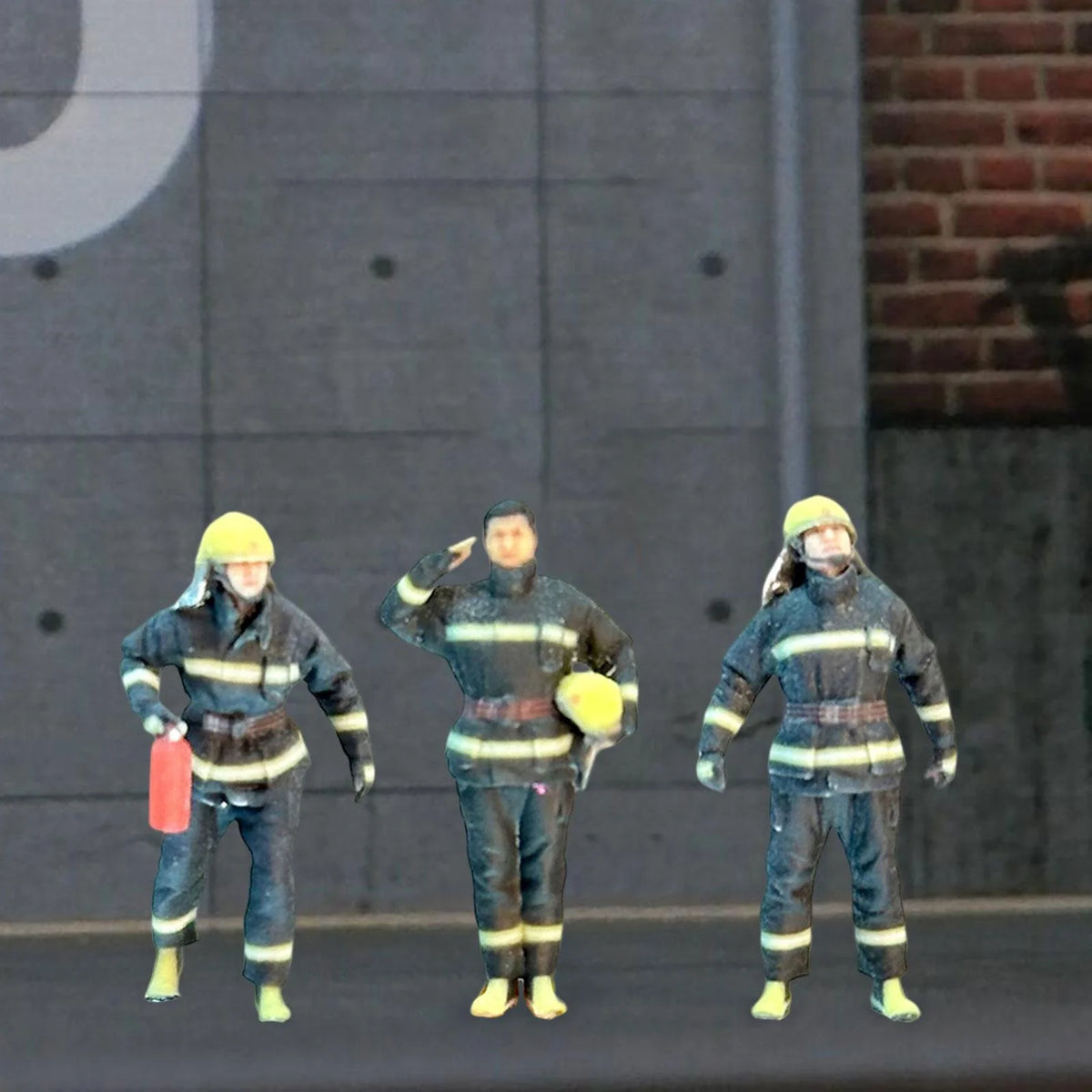 64th Firefighter Model Tiny People Model for Dollhouse C1660