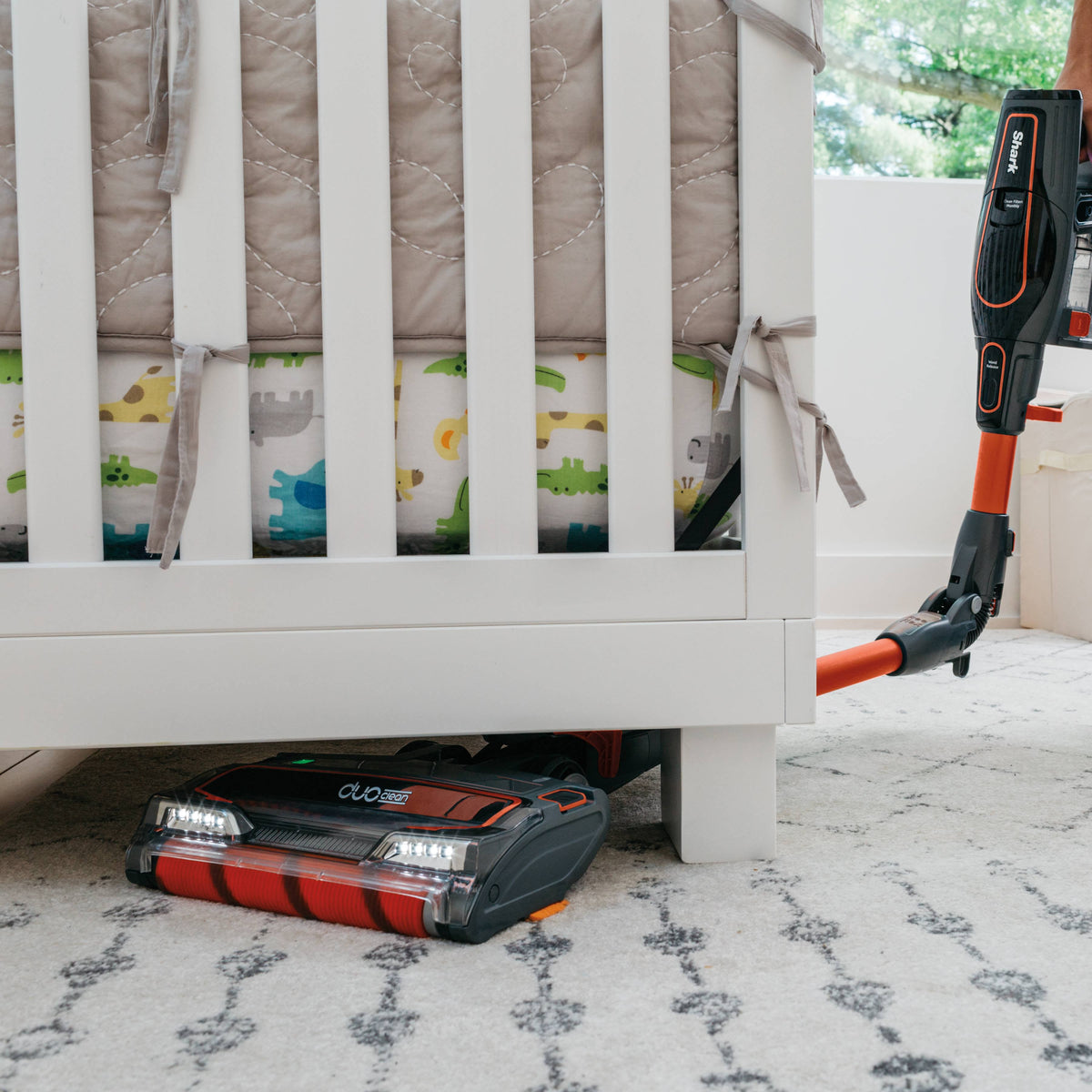 Shark Vacuum Cleaner Y9234