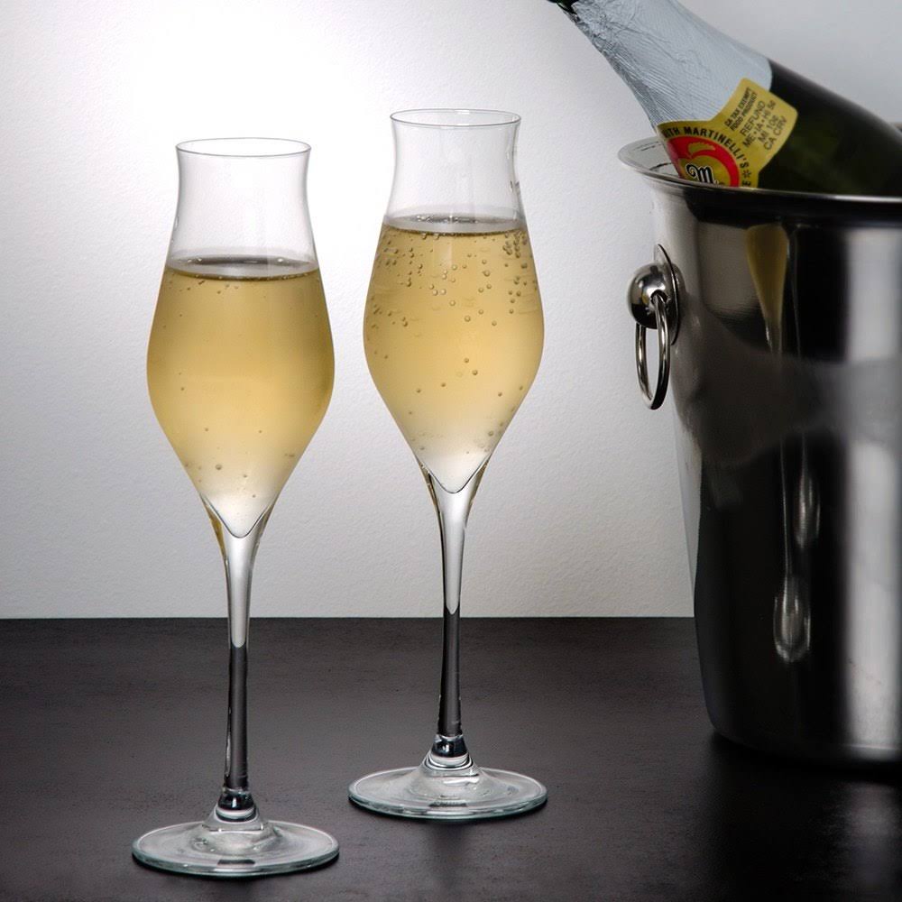 Assorted 7.75 oz. Flute Glass - 6/Pack P71473