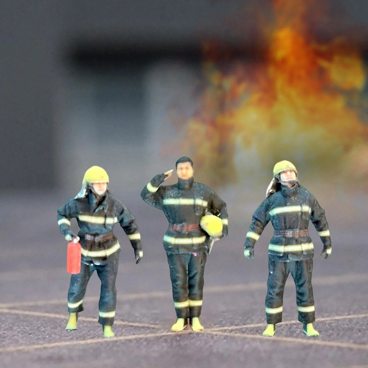 64th Firefighter Model Tiny People Model for Dollhouse C1660