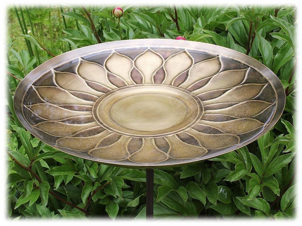Brass Birdbath with Stake Y78271