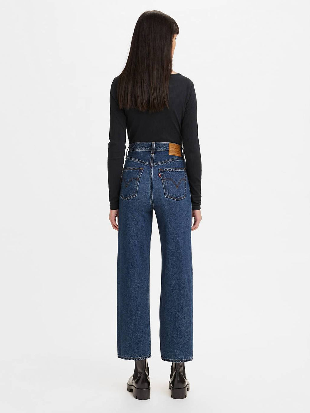 Ribcage Straight Ankle Jeans E427437