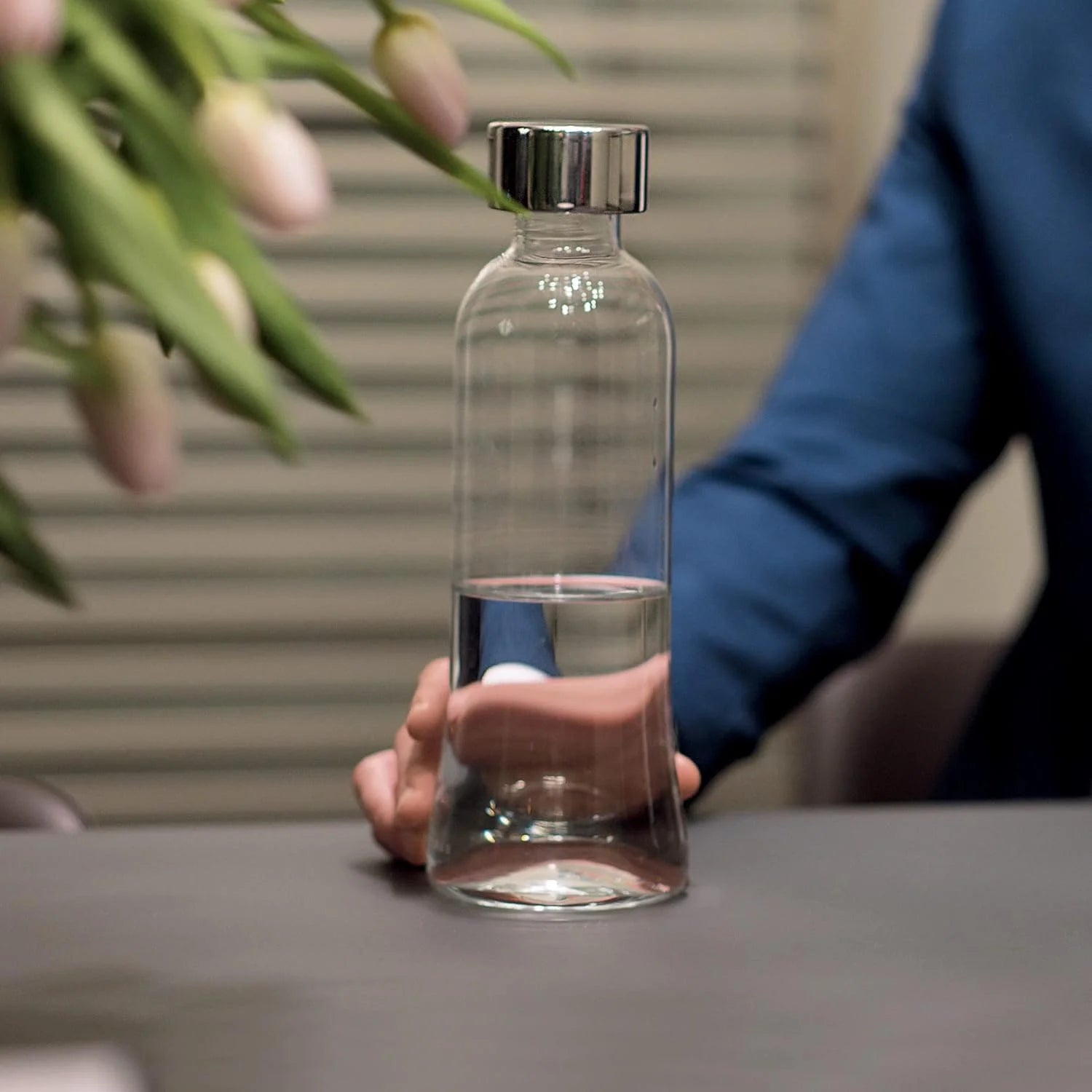 Clear Bottles And Jugs Q1905