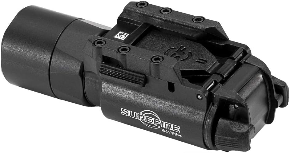 1000 Lumens LED Weapon Light with 12 Extra CR123A and 3 Battery Cases F62770