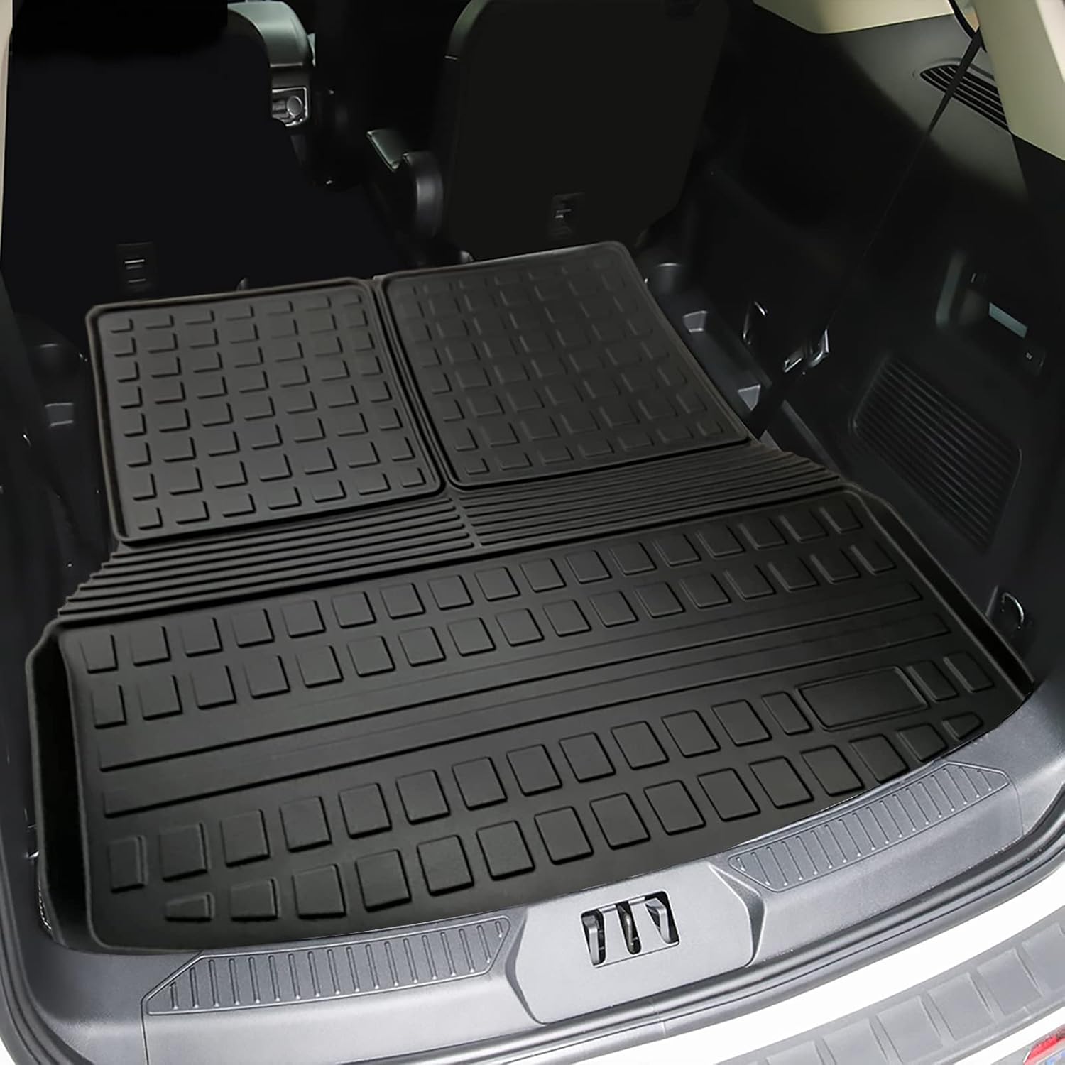 Black TPV Rear Trunk Cargo Mat, Pack of 2 C115