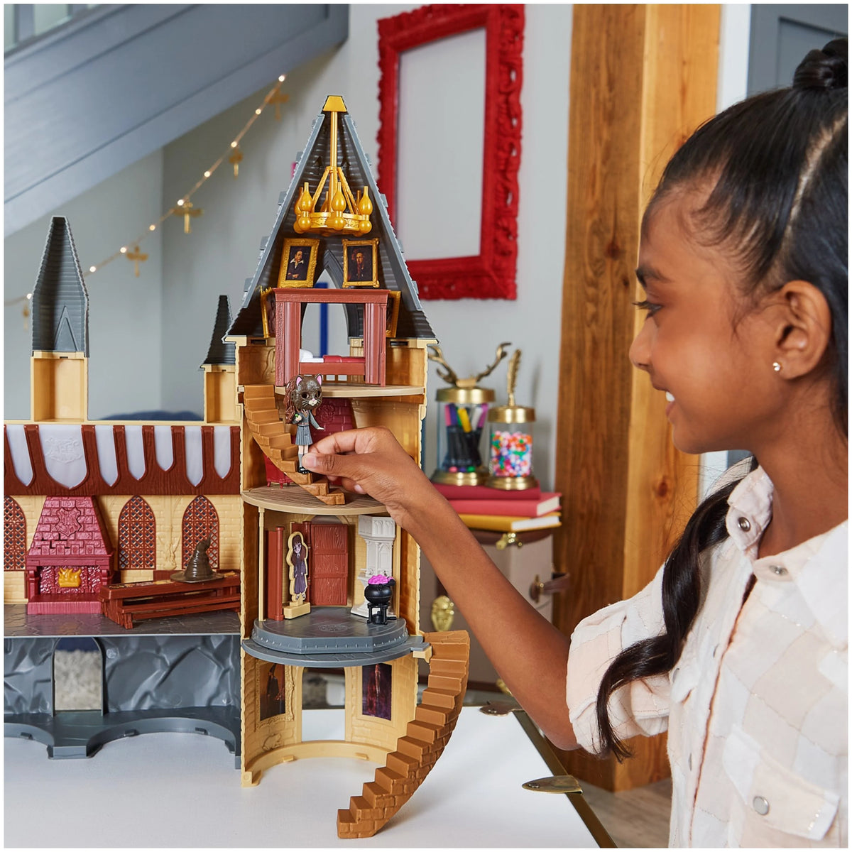 Hogwarts Castle with Lights and Sounds W8465