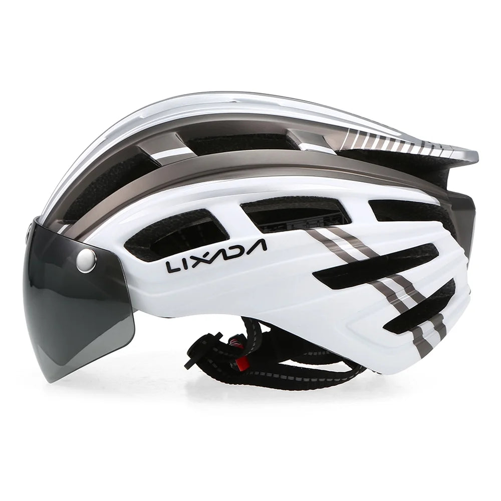 Motorcycle Helmet with Detachable Magnetic Visor W173747