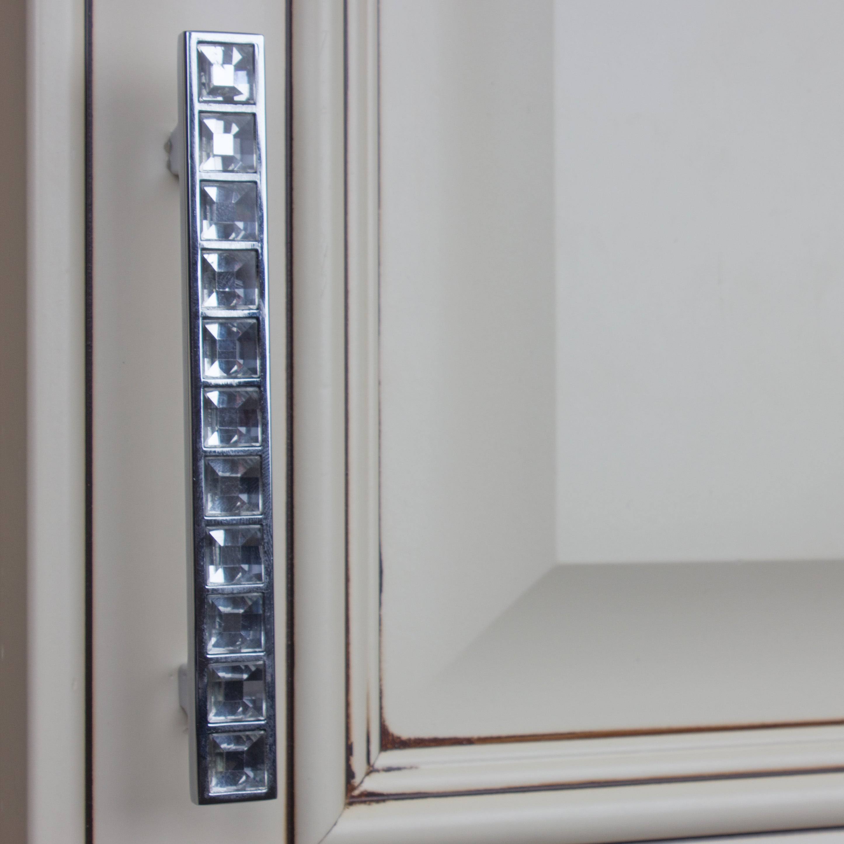 K9 Crystal Cabinet Pulls with 3.75 Screw Spacing I259