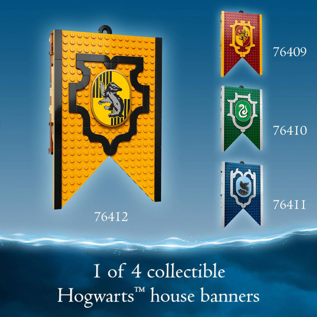 LEGO Harry Potter Hufflepuff House Banner 76412 - Hogwarts Castle Common Room Toy or Wall Decoration, Set with 3 Minifigures and Mandrake, Collectible Travel Toys, Great Gift for Boys, Girls, or Kids G170