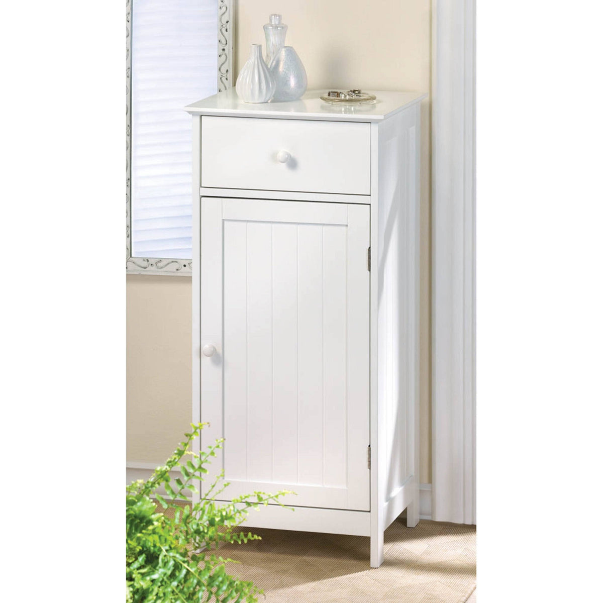 White Wall Cabinet Q533