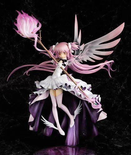 PVC Figure E758776