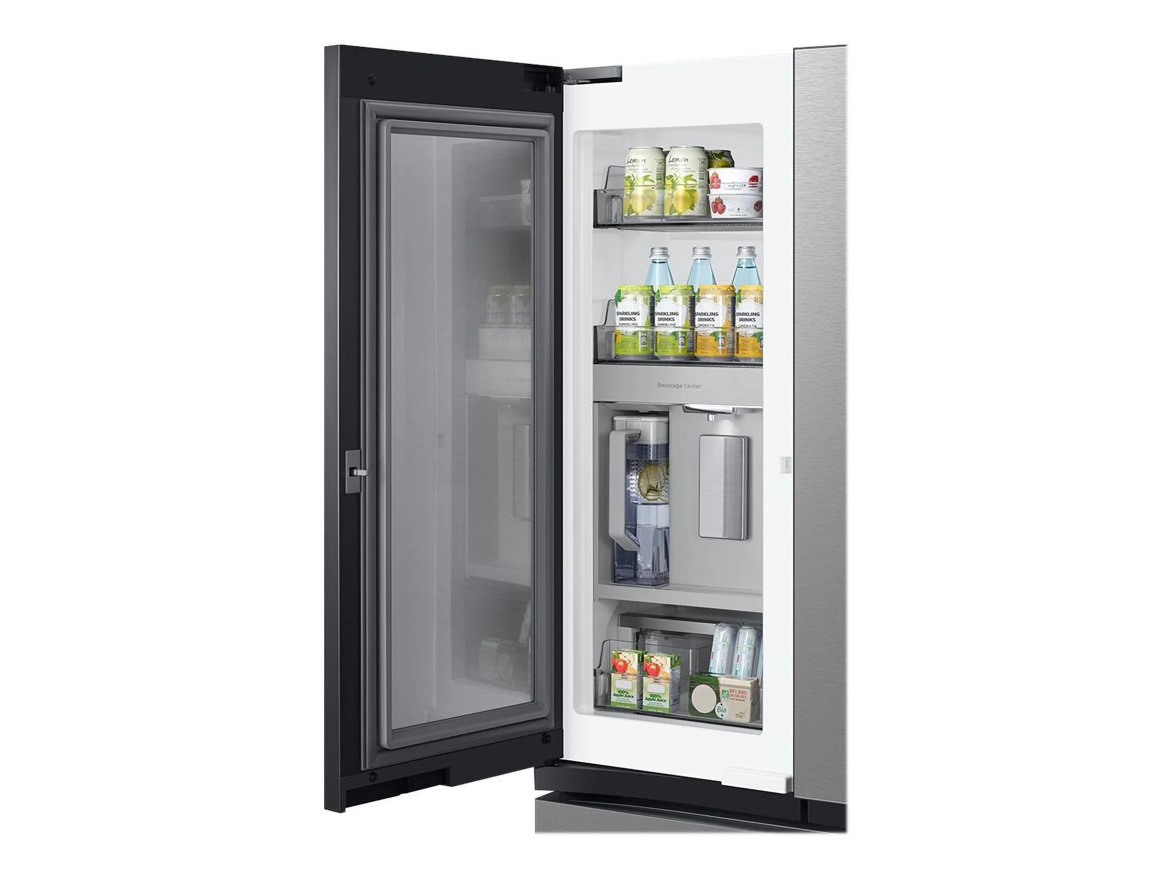 3-Door French Door Refrigerator with Beverage Center G818101