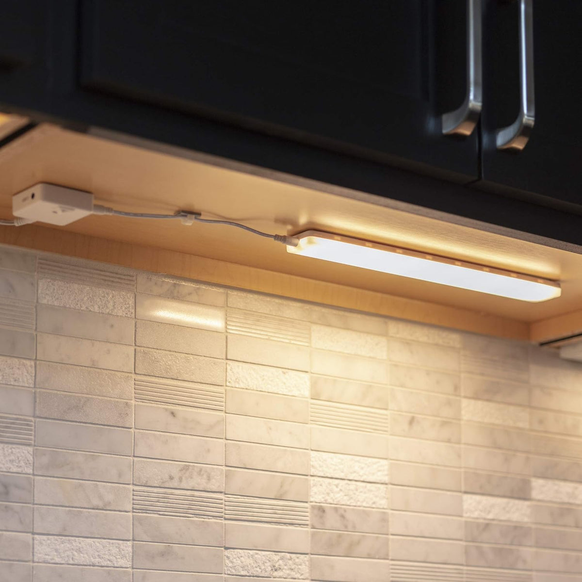 Wired LED Under Cabinet Light Kit with Remote Control 3 Bars T19296