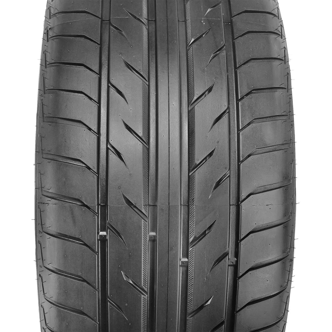 275/40ZR18 High Performance Tire J23932