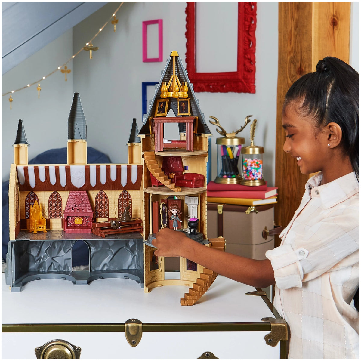 Hogwarts Castle with Lights and Sounds W8465