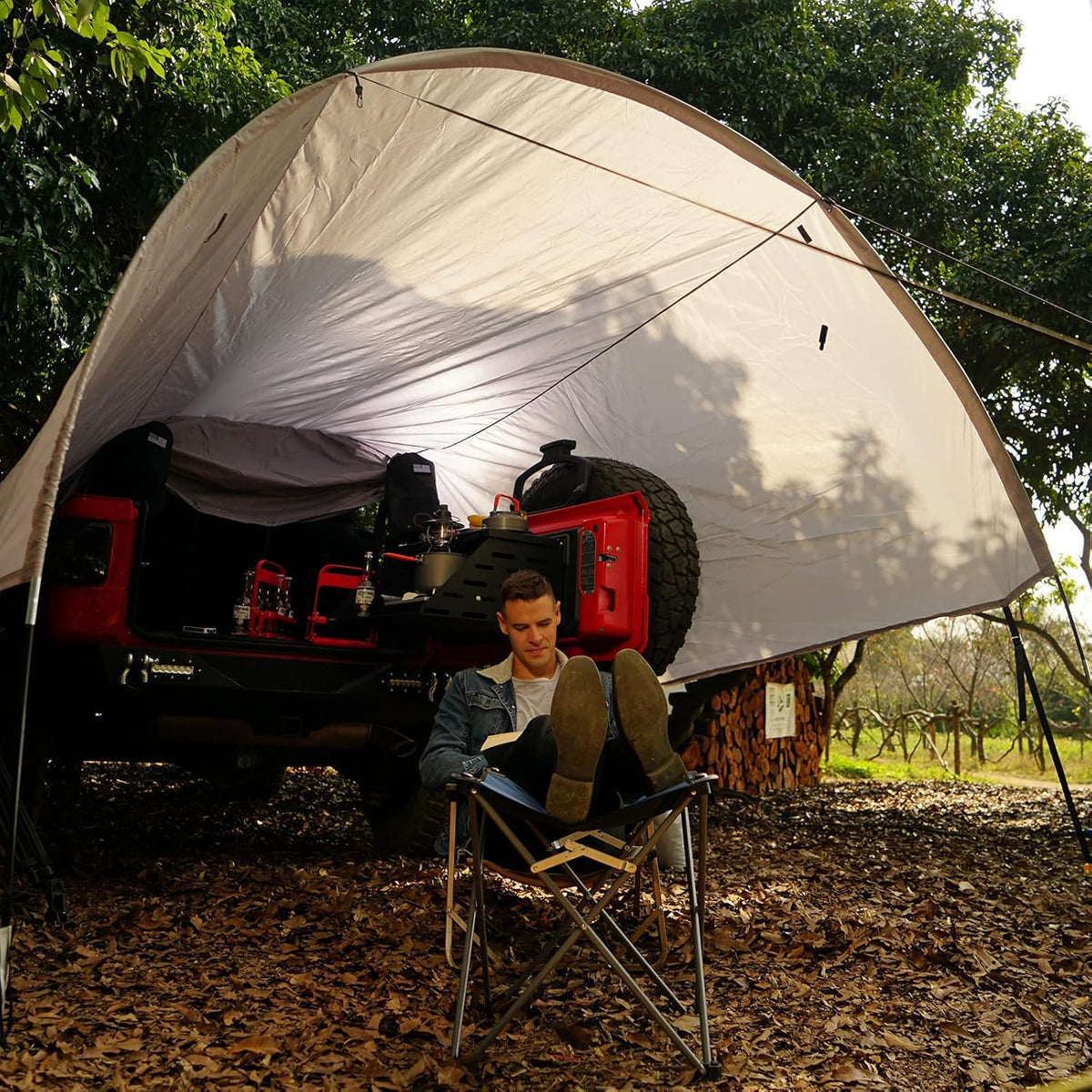Tear Resistant Tarp Awning Camping Tent with 6 Sandbags S443493