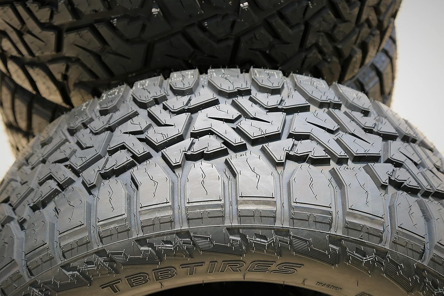 All-Terrain Mud Off-Road Light Truck Radial Tire 33X12.50R20LT 10-Ply BSW K7481